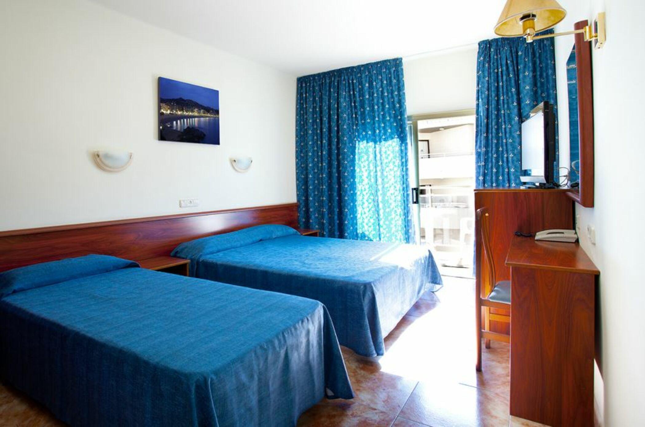 Hotel Acacias Suites & Spa Lloret de Mar Exterior foto