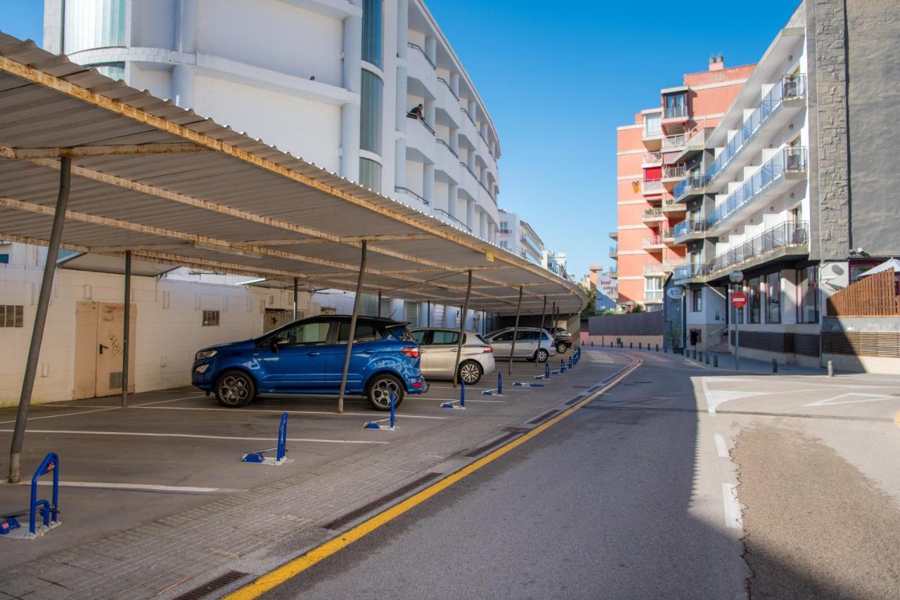 Hotel Acacias Suites & Spa Lloret de Mar Exterior foto