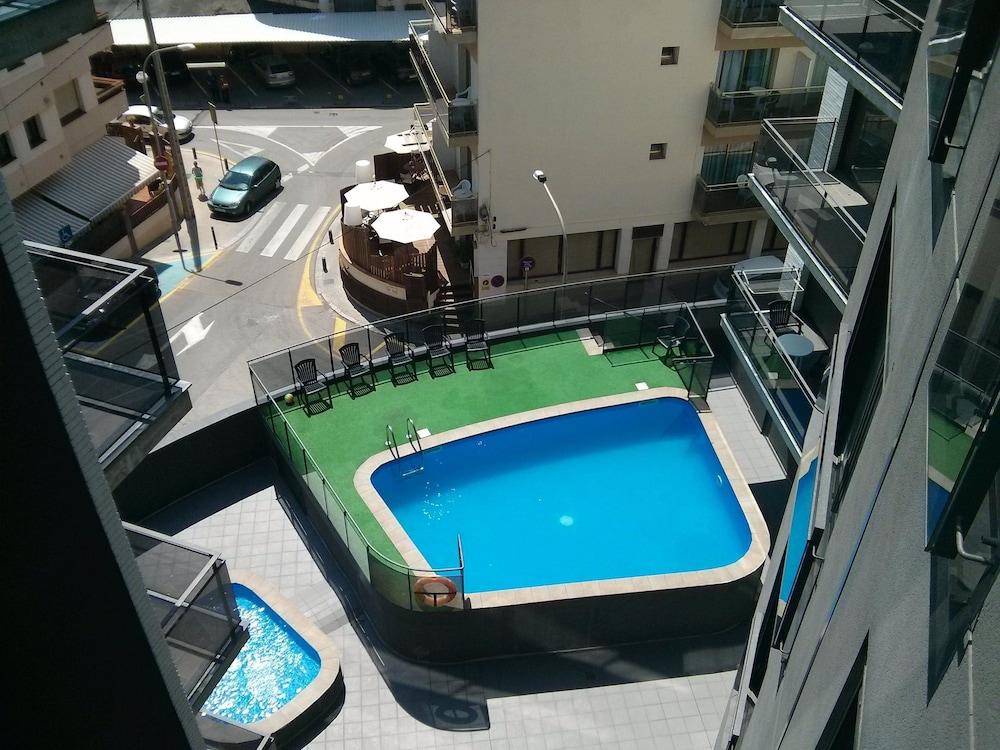 Hotel Acacias Suites & Spa Lloret de Mar Exterior foto